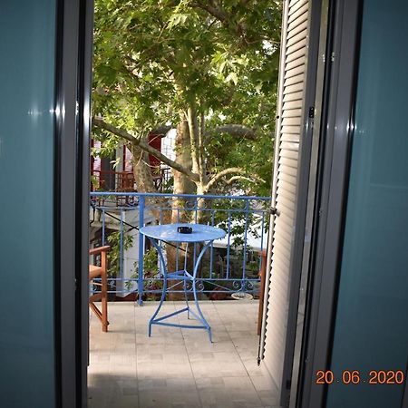 The Central House! Raches  Esterno foto
